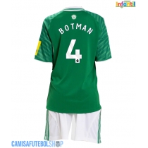 Camisa de time de futebol Newcastle United Sven Botman #4 Replicas 2º Equipamento Infantil 2025-26 Manga Curta (+ Calças curtas)